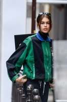 Kaia Gerber tote bag #G1464466