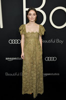 Kaitlyn Dever mug #G2361614