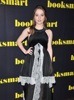 Kaitlyn Dever mug #G2468688