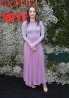 Kaitlyn Dever tote bag #G2507592