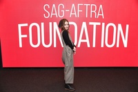 Kaitlyn Dever mug #G2530386