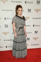 Kaitlyn Dever t-shirt #3913148