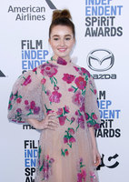 Kaitlyn Dever longsleeve t-shirt #3936133