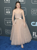 Kaitlyn Dever hoodie #3936290