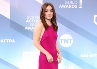 Kaitlyn Dever longsleeve t-shirt #3936469