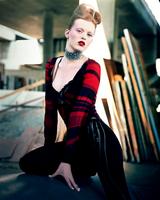 Karen Elson mug #G472668