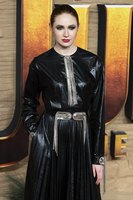Karen Gillan Longsleeve T-shirt #3911854
