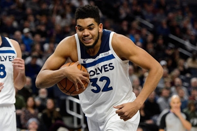 Karl-Anthony Towns stickers 3451638