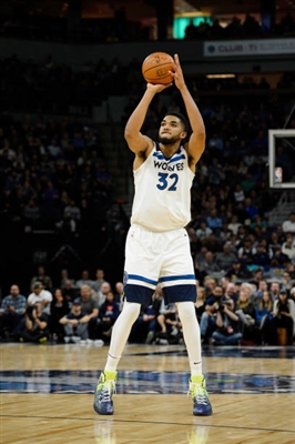 Karl-Anthony Towns Poster 3451929