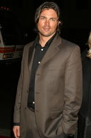 Karl Urban t-shirt #2221040
