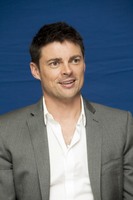 Karl Urban t-shirt #2311365