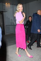 Karlie Kloss longsleeve t-shirt #3073710