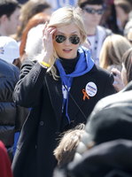 Karlie Kloss longsleeve t-shirt #3208065