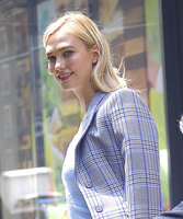 Karlie Kloss longsleeve t-shirt #3275605