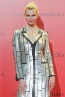 Karlie Kloss longsleeve t-shirt #3770508