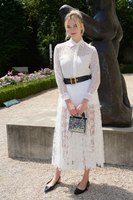 Karlie Kloss longsleeve t-shirt #3770510