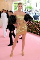 Karlie Kloss mug #G2454563