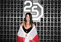 Karolina Kowalkiewicz Sweatshirt #3520656