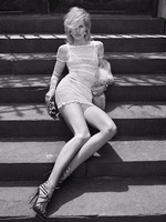 Karolina Kurkova t-shirt #2136022