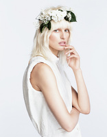Karolina Kurkova Longsleeve T-shirt #2314803