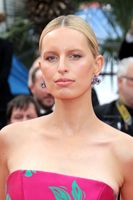 Karolina Kurkova mug #G2453018