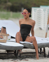 Karrueche Longsleeve T-shirt #3237548