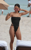 Karrueche Longsleeve T-shirt #3237555