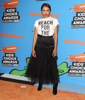 Kat Graham longsleeve t-shirt #3218727