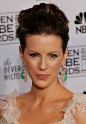 Kate Beckinsale stickers 1365332