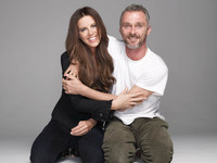 Kate Beckinsale Sweatshirt #2015528