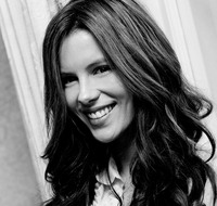 Kate Beckinsale Sweatshirt #2048474