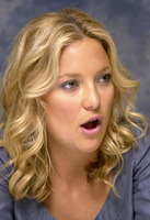 Kate Hudson Sweatshirt #2270149