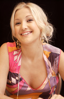 Kate Hudson longsleeve t-shirt #2390993