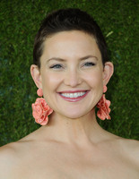 Kate Hudson longsleeve t-shirt #2797170