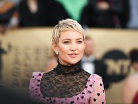 Kate Hudson Sweatshirt #3007761