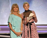 Kate Hudson Sweatshirt #3007863