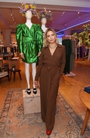 Kate Hudson Sweatshirt #3853546