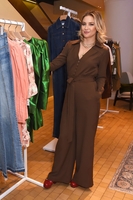 Kate Hudson Sweatshirt #3853552