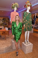 Kate Hudson Sweatshirt #3853556