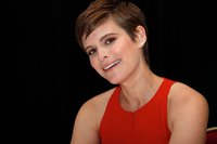 Kate Mara longsleeve t-shirt #2524551