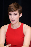 Kate Mara longsleeve t-shirt #2524561