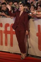 Kate Mara longsleeve t-shirt #2744638