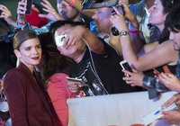 Kate Mara longsleeve t-shirt #2744642