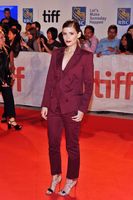 Kate Mara longsleeve t-shirt #2744654