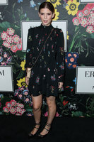 Kate Mara longsleeve t-shirt #2782210