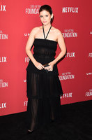 Kate Mara longsleeve t-shirt #2837140