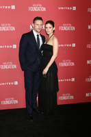 Kate Mara longsleeve t-shirt #2837156