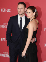 Kate Mara longsleeve t-shirt #2837214