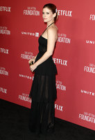 Kate Mara longsleeve t-shirt #2837283