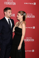 Kate Mara longsleeve t-shirt #2837311